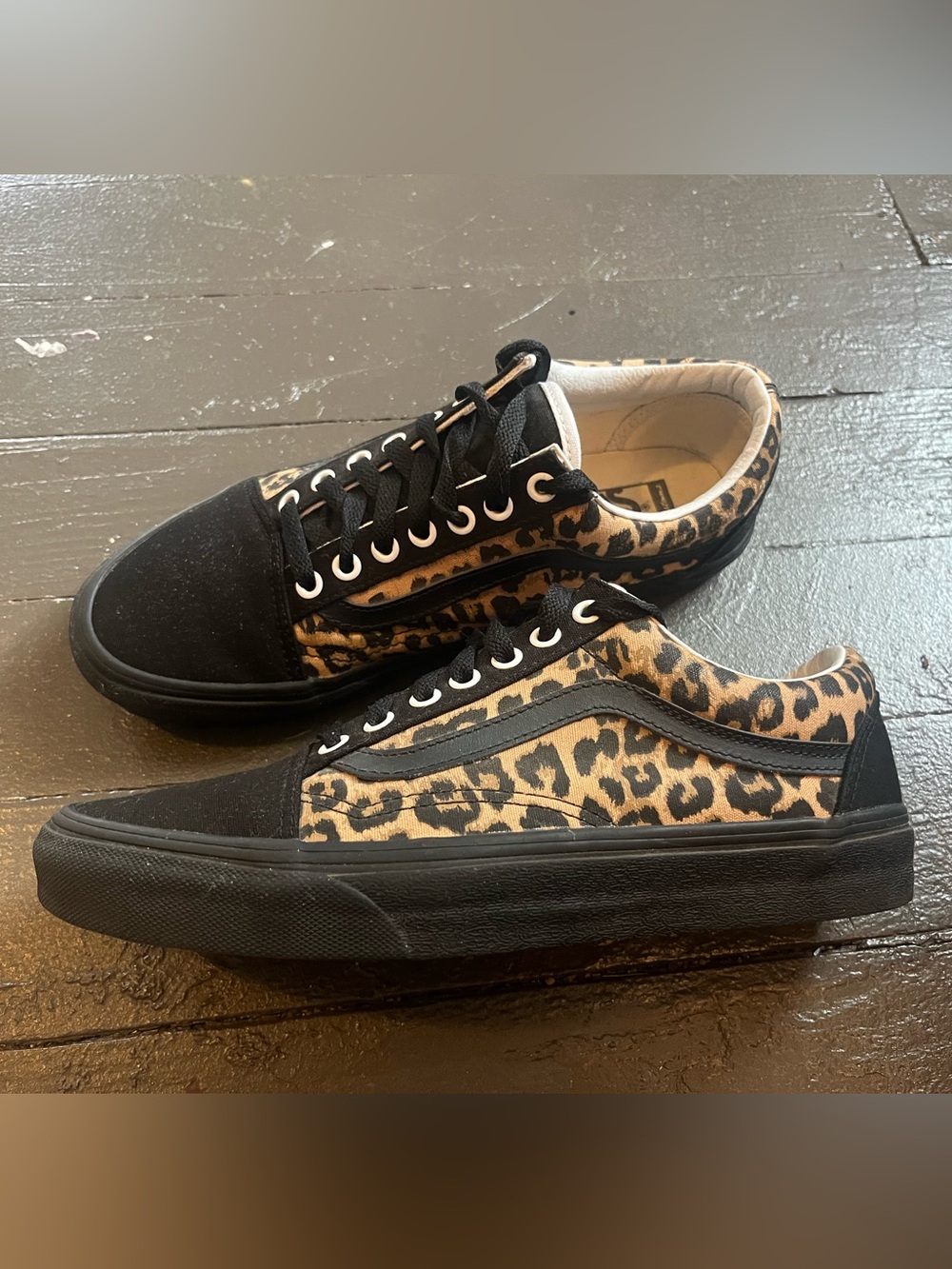 Vans Leopard Print Low-Top Sneakers - Black & Tan